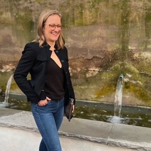 Meet your Posher, Kara